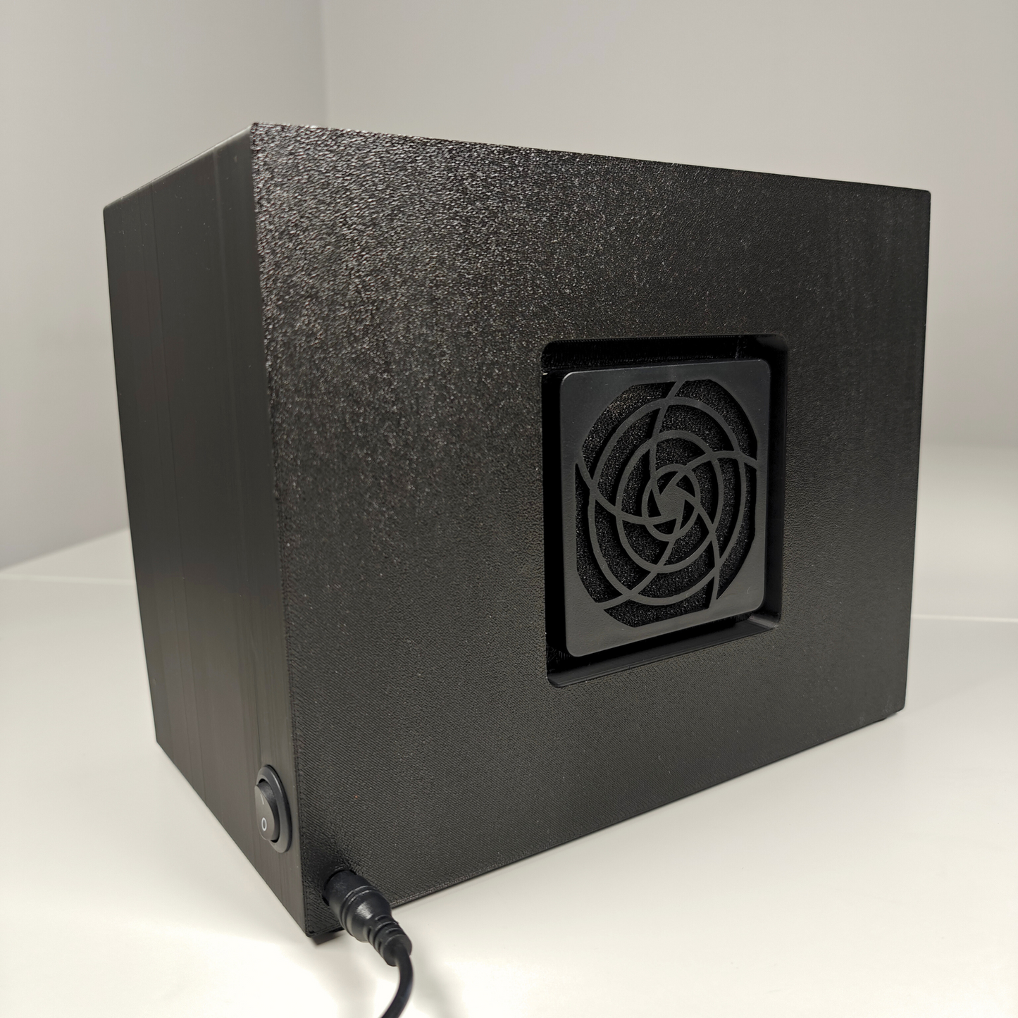 Laminar Flow Hood - HEPA filter, Mycology works with high success rates 200x255