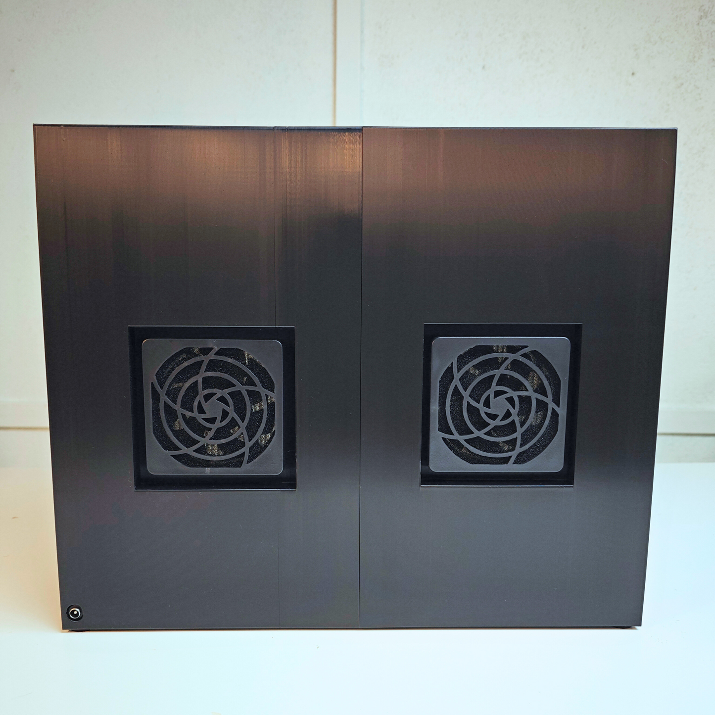 Laminar Flow Hood - HEPA filter, Mycology works with high success rates 307x372